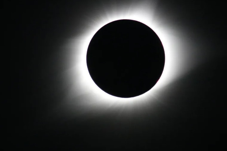 Delta adds another eclipse flight as companies look to capitalize solar