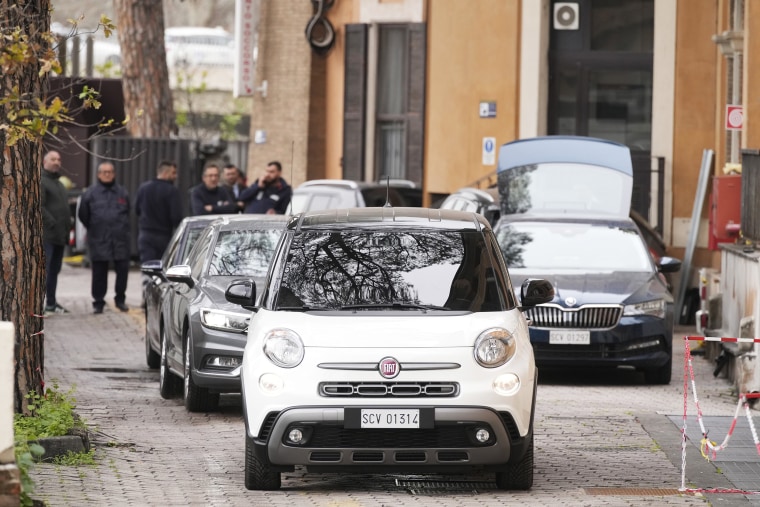 Pope Francis, suffering from the flu, was brought to a hospital in central Rome on Wednesday in a small white Fiat 500 followed by a papal entourage and left shortly afterwards in the same car. 