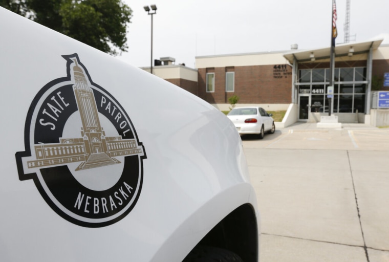 La Patrulla Estatal de Nebraska (NSP, en inglés), que está llevando a cabo la investigación del incidente.