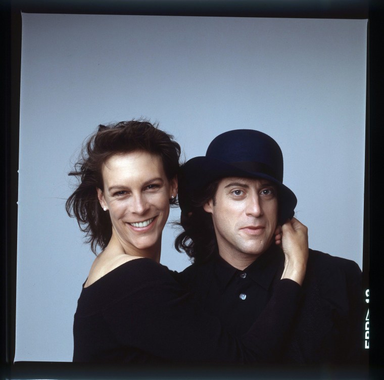 Jamie Lee Curtis Mourns 'anything But Love' Co-star Richard Lewis' Death