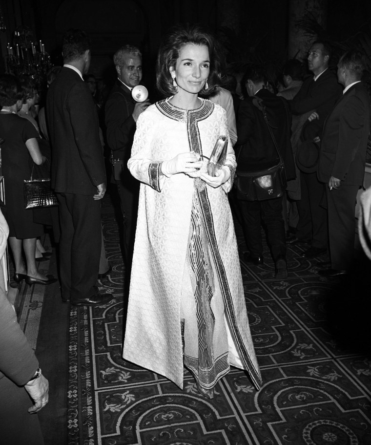 Lee Radziwill arriving at Truman Capote's Black and White Ball
