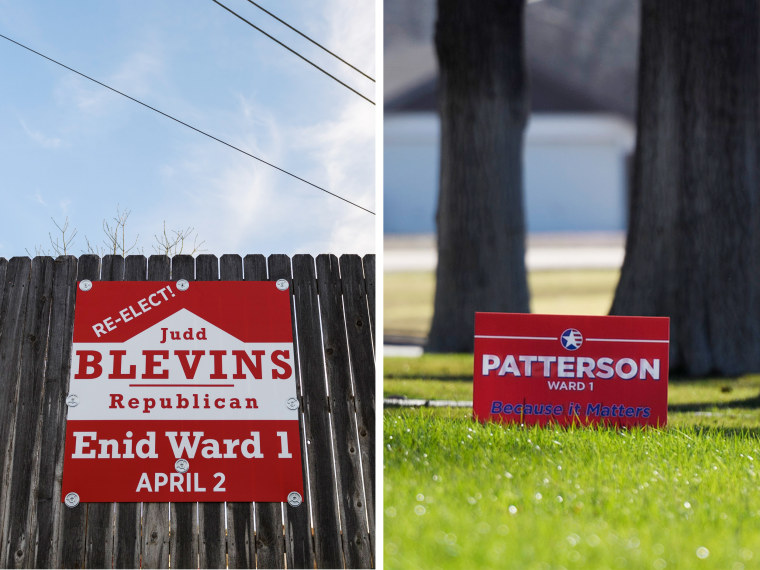 From the yard signs in Enid, it seems voters are split on who should win. 