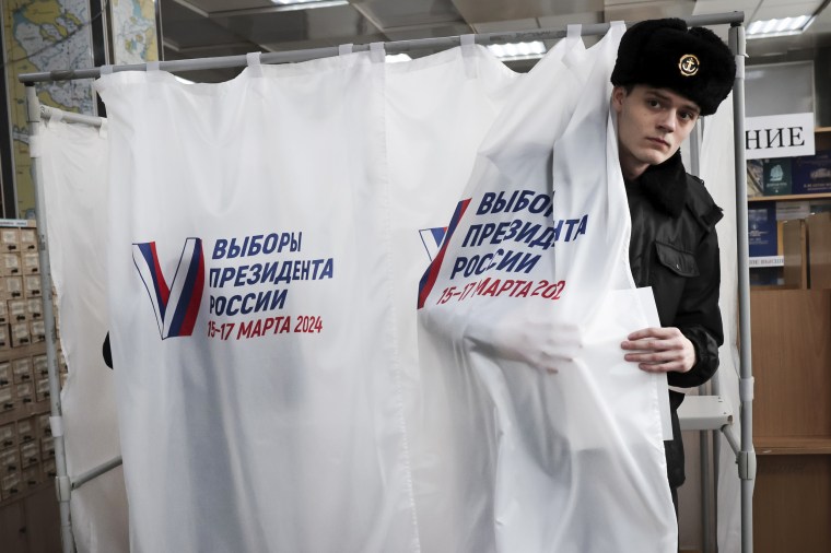 Voters in Russia are heading to the polls for a presidential election that is all but certain to extend President Vladimir Putin's rule after he clamped down on dissent. 