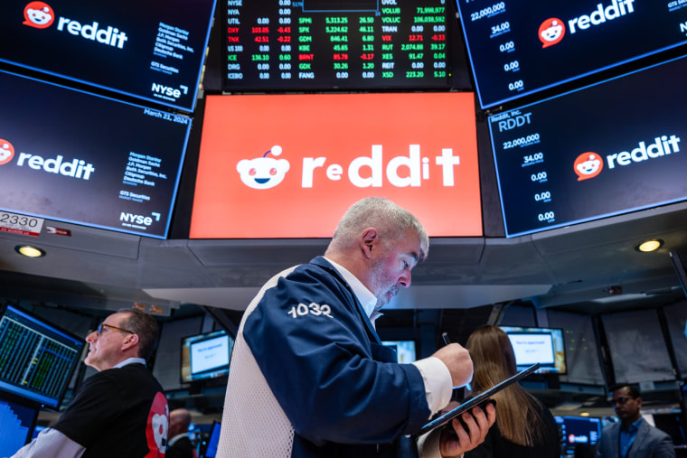 Reddit Begins Trading On New York Stock Exchange