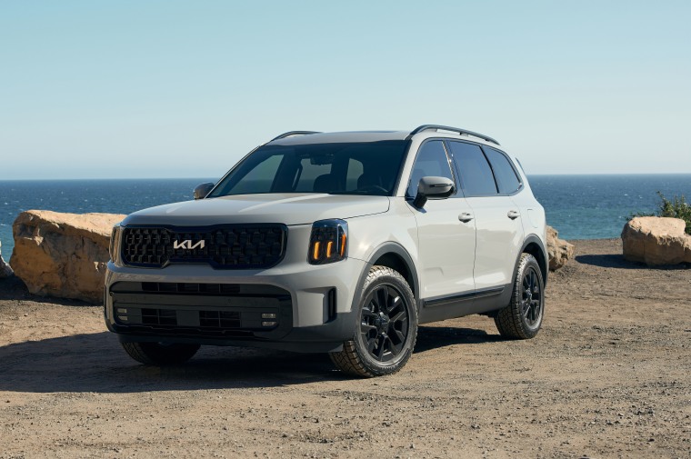 Kia recalling 427,000 Telluride SUVs because they might roll away while ...