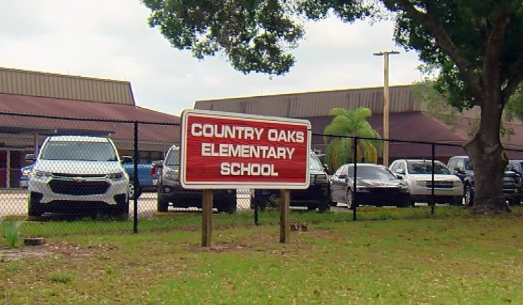 The Country Oaks Elementary School in LaBelle, Fla.