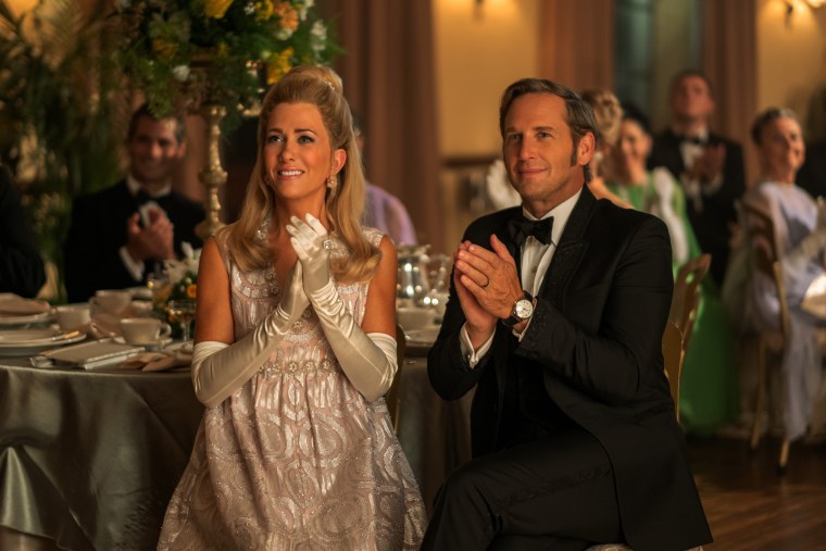 Kristen Wiig and Josh Lucas in "Palm Royale."