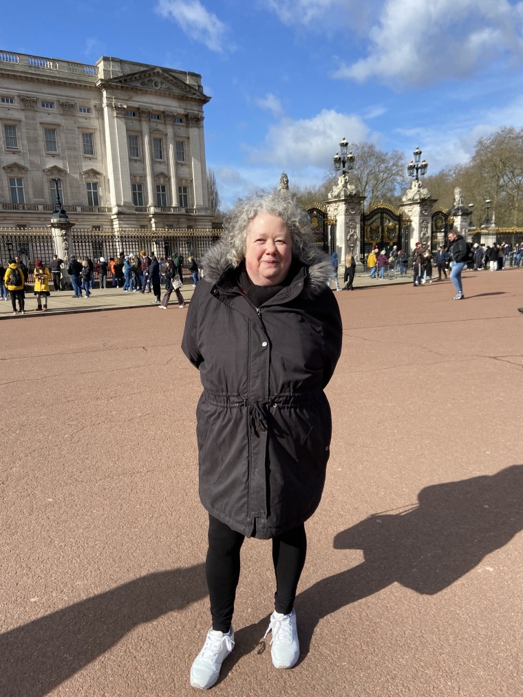 Vicky Daniels outside Buckingham Palace on Saturday.