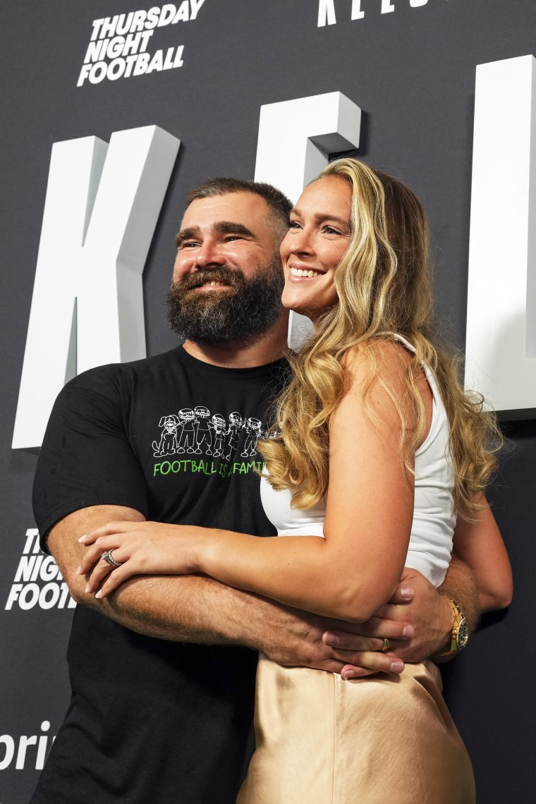 Kylie Kelce celebrates Jason Kelce’s retirement with winning picture
