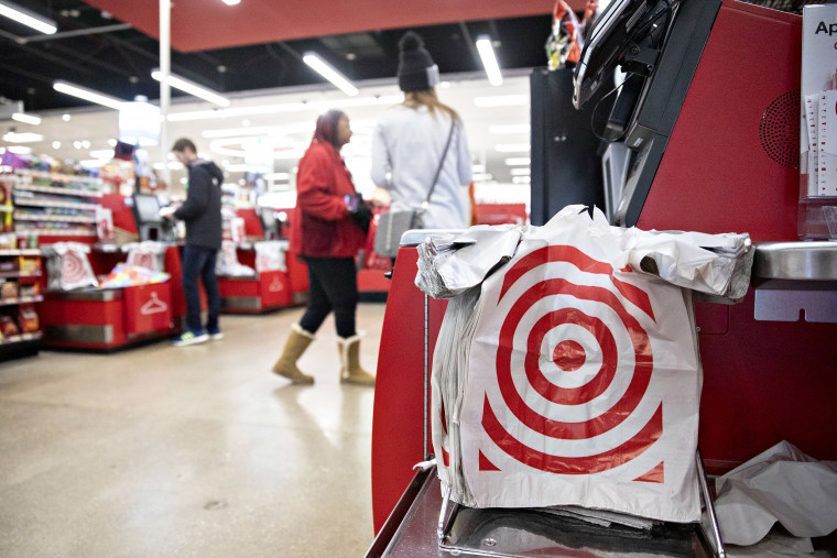 The state of self-checkout: Target tests a new system as retailers