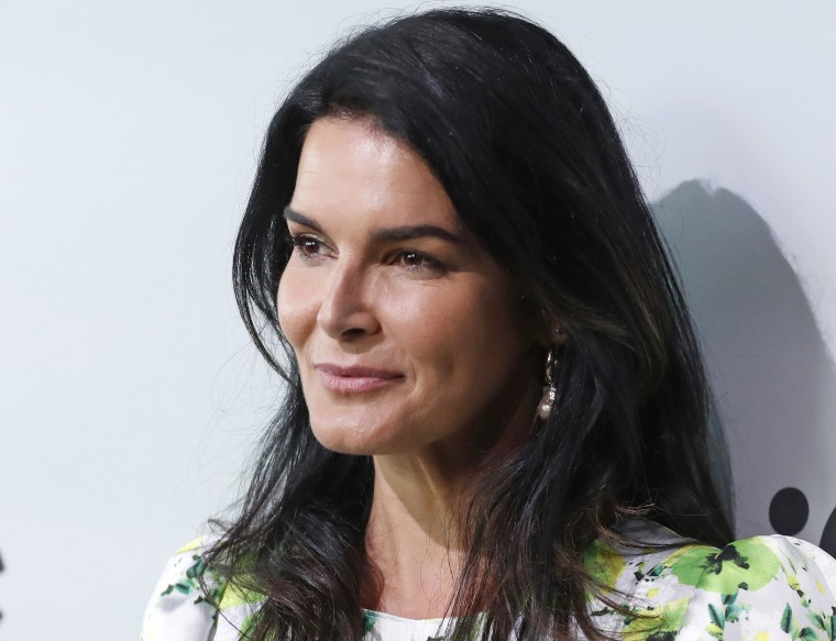 Angie Harmon in 2022. 