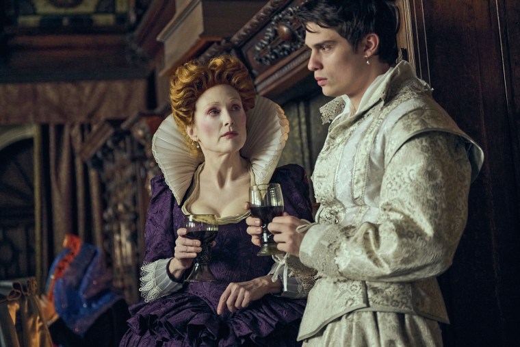 Julianne Moore and Nicholas Galitzine in "Mary and George."