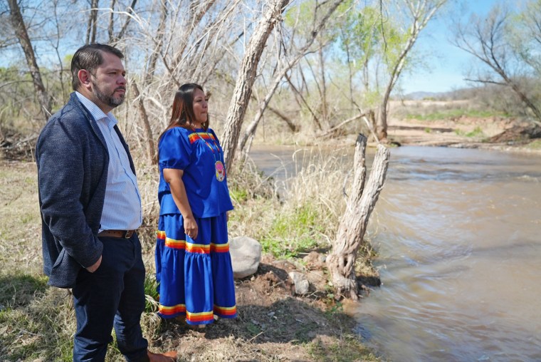 Rep. Ruben Gallego and Tanya Lewis, chairwoman of the Yavapai-Apache Nation Tribal Council, in Camp Verde, Ariz.