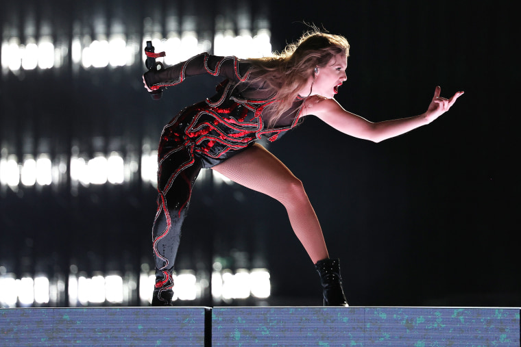 Taylor Swift performs in Sydney