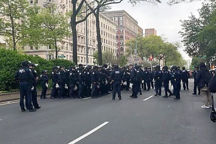 nypd police columbia university student protests