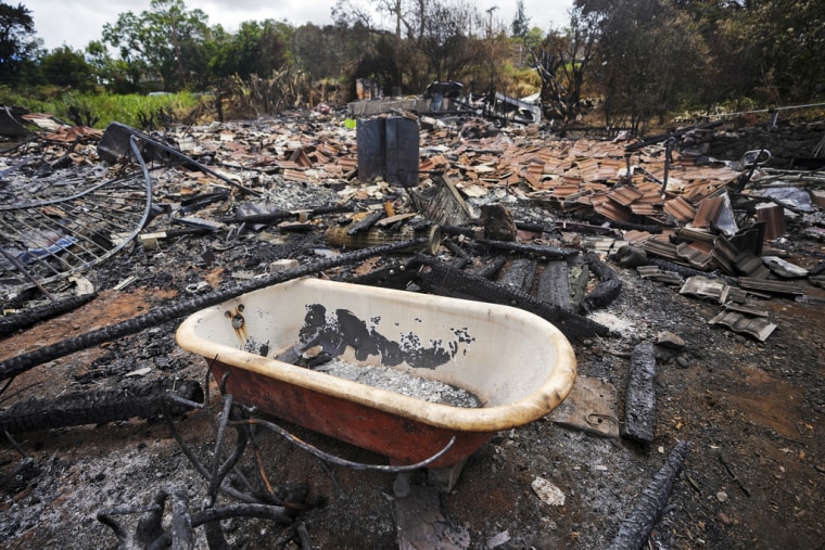 Uno de las casas destruidas por el fuego en Kula, Hawaii, el 14 de agosto 2023.
