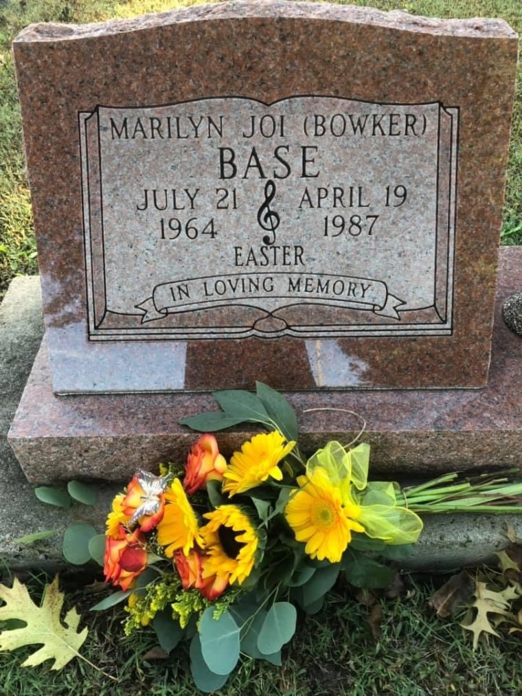 Marilyn Joi Base's headstone