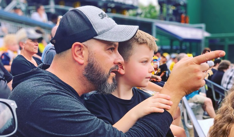 The day before Len Barchanowicz underwent a biopsy to help doctors understand what caused the orange-sized tumor in his chest, he took his family to a Pittsburgh Pirates baseball game and caught a fly ball.