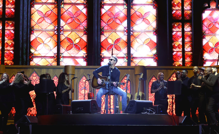 Eric Church performs at Stagecoach