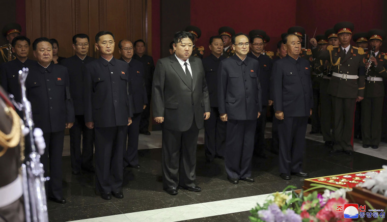 Kim Ki Nam, a North Korean propaganda chief who helped build personality cults around the country’s three dynastic leaders, has died at 94, the North’s state media said.
