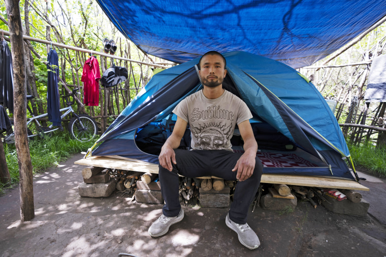 Chen Wang, a homeless Chinese migrant in New York