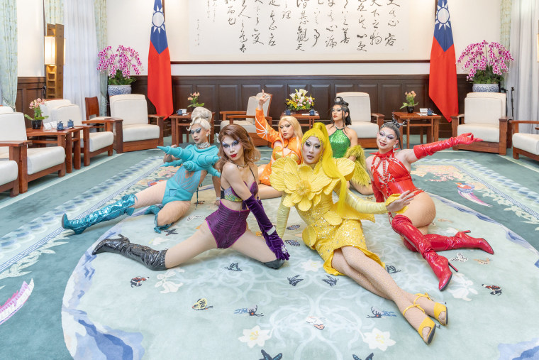 Taiwan drag queens celebrate RuPaul win at presidential office
