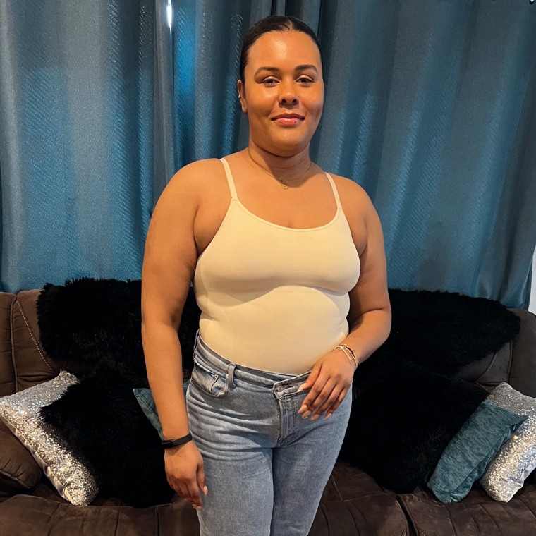 Shapermint Essentials All Day Every Day Scoop Neck Bodysuit