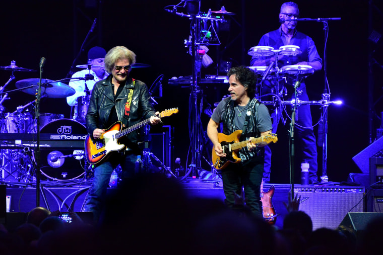 Daryl Hall and John Oates perform during the Daryl Hall & John Oats And Tears For Fears Concert 