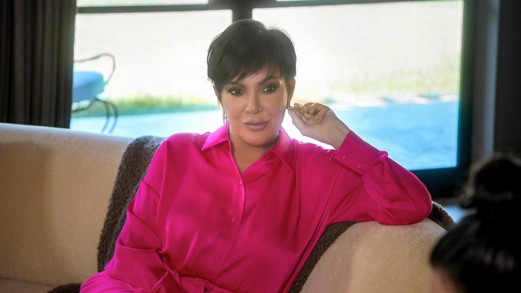 Kris Jenner Says She Has A Tumor in New 'Kardashians' Season Five Trailer