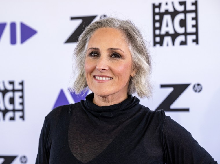 Ricki Lake.