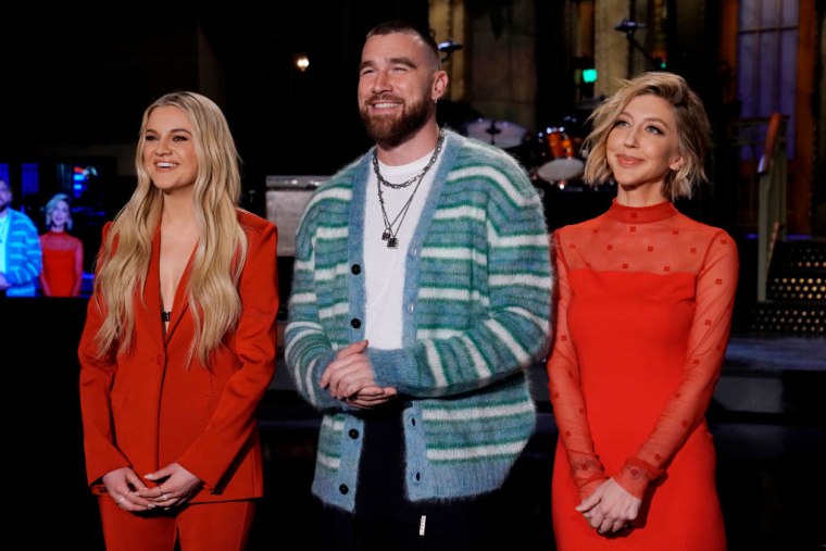 Heidi Gardner Shares How She Helped Travis Kelce on 'SNL'