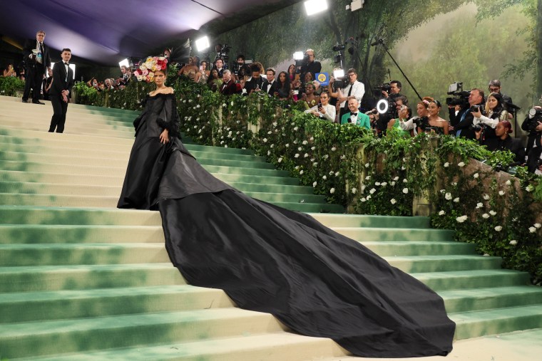 The 2024 Met Gala Celebrating "Sleeping Beauties: Reawakening Fashion" - Arrivals