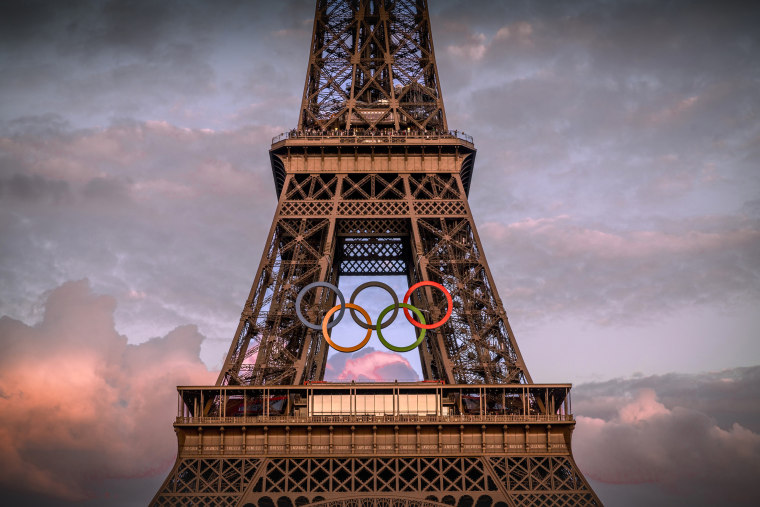 Image: Olympic Rings On Eiffel Tower Herald Paris 2024 Games