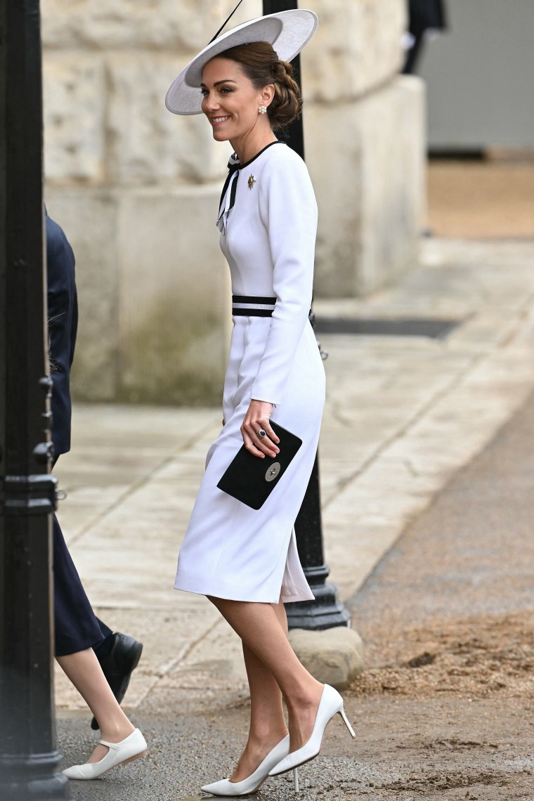 Image: BRITAIN-ROYALS-TROOPING