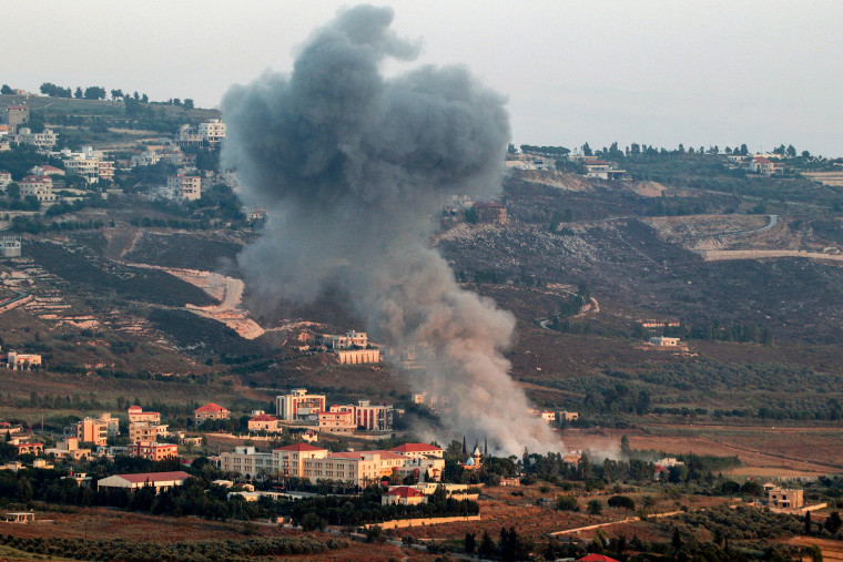 Israeli attacks in southern Lebanon