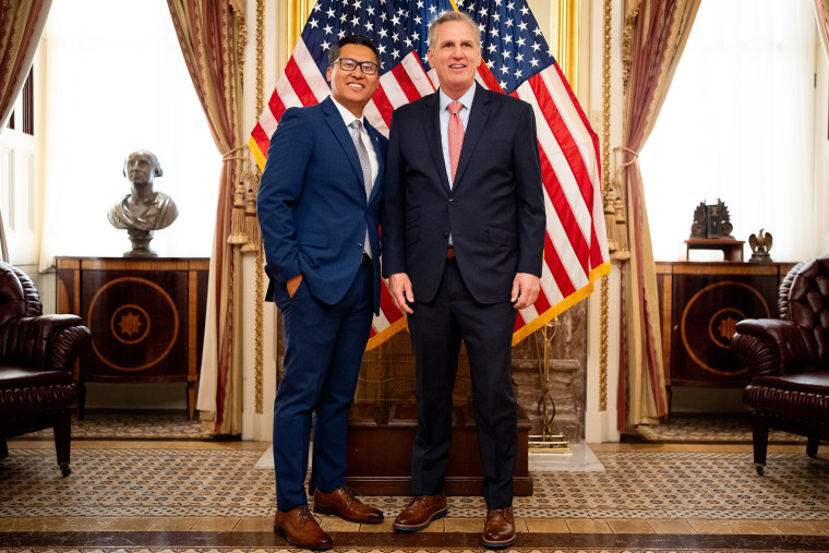 Kevin McCarthy and Vince Fong pose for a photo