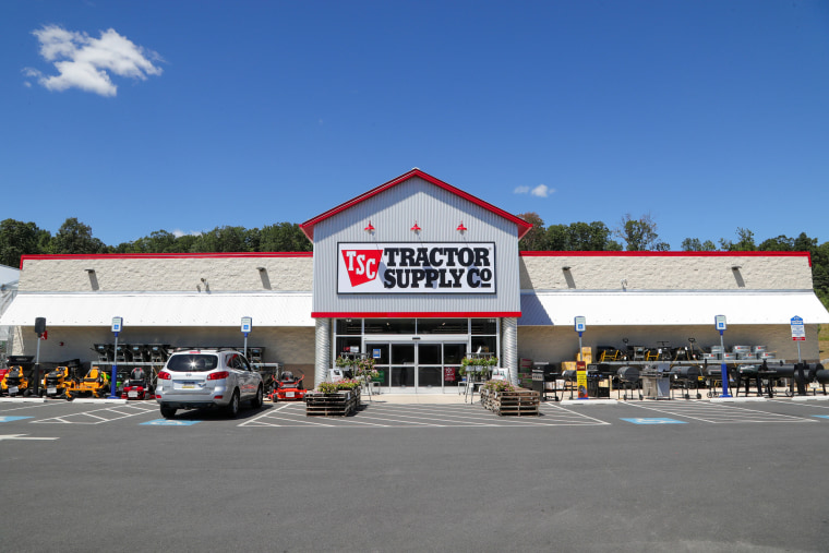 An exterior view of a Tractor Supply Co. store