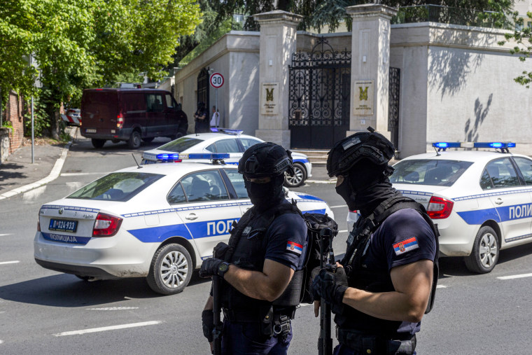 Crossbow Attacker Wounds A Police Officer Guarding Israel’s Embassy In ...