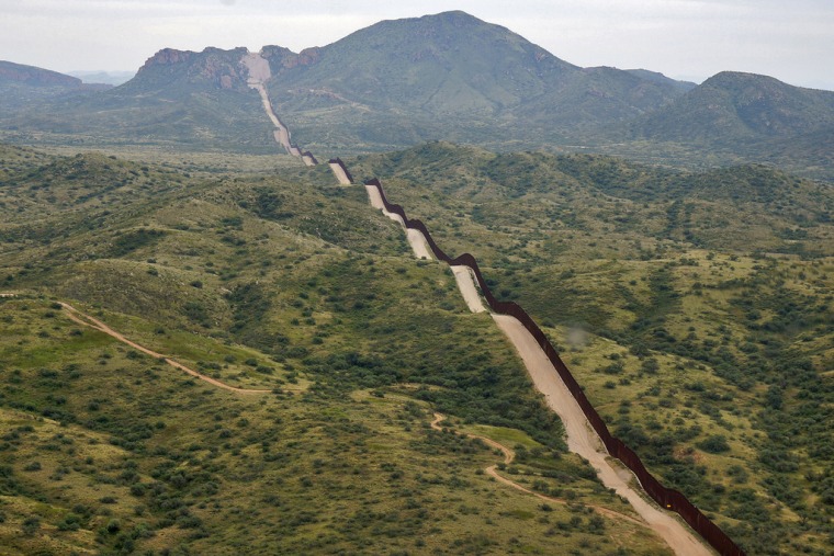 La frontera entre Estados Unidos y México en el desierto de Sonora, el 8 de septiembre de 2022. 