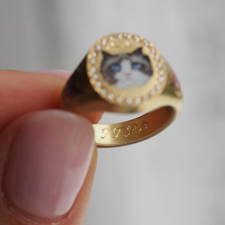 gold ring