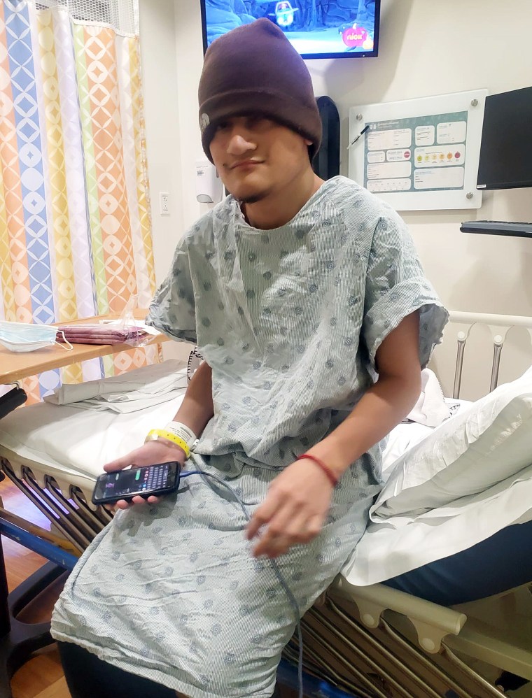 Being in high school and having cancer felt tough when nasty side-effects from treatment hit. Ronal Salvador was able to keep up with classes and finish high school as planned.