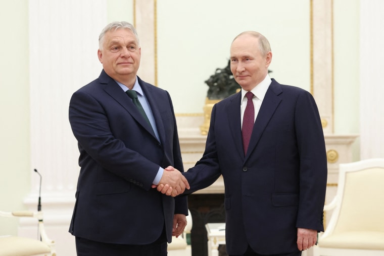 Viktor Orban and Vladimir Putin at the Kremlin in Moscow