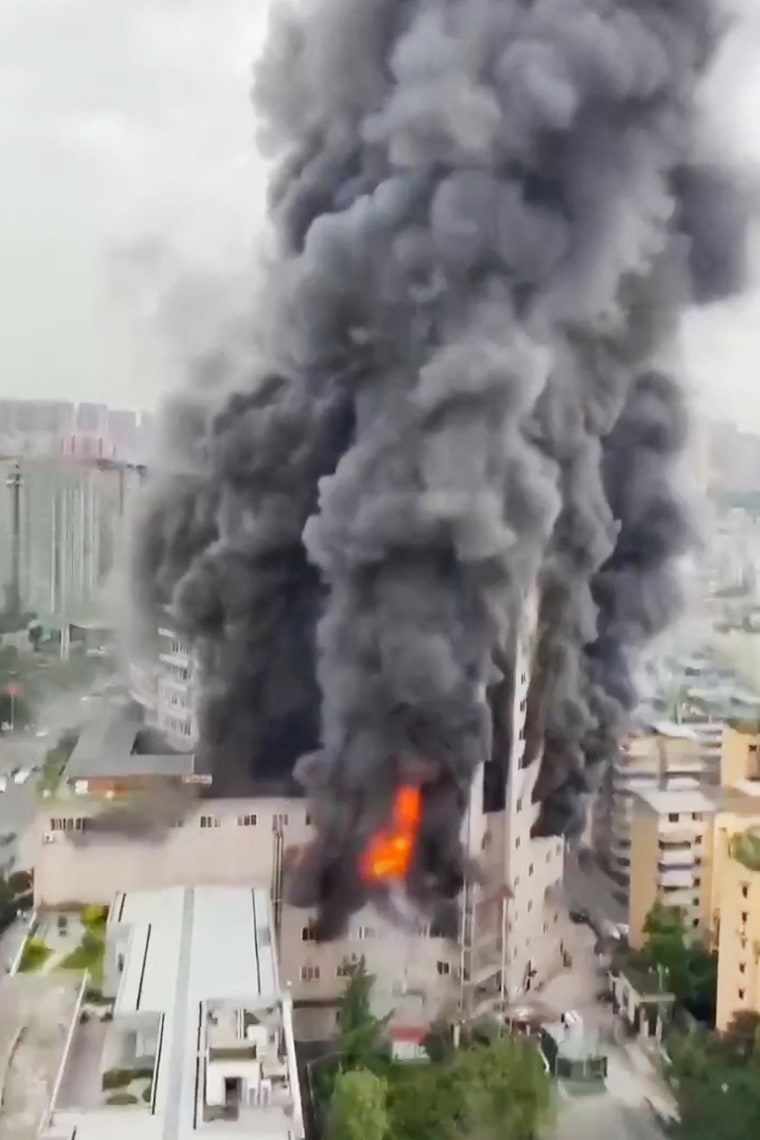 Deadly fire at a shopping centre in China's Zigong 