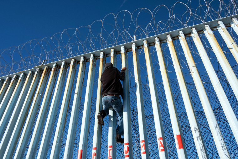 mexico immigration border fence