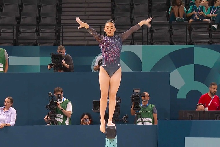 athelete suni lee olympics practice beam