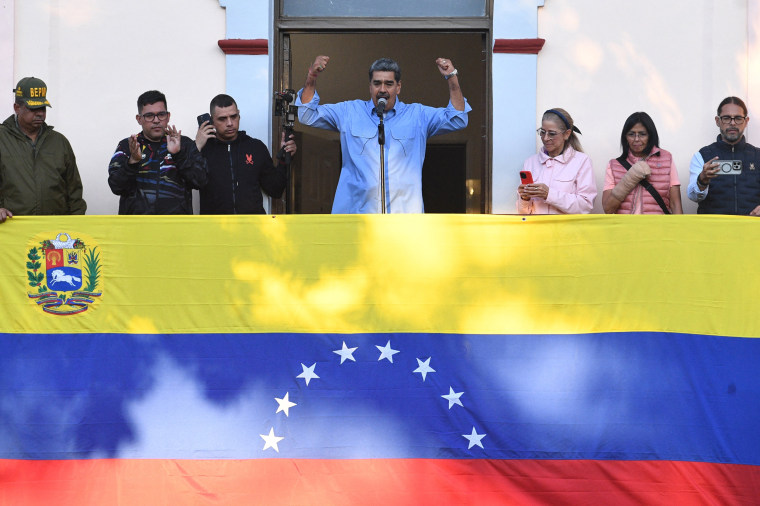 Pressure mounts on Maduro, in Venezuela and abroad, to release vote results