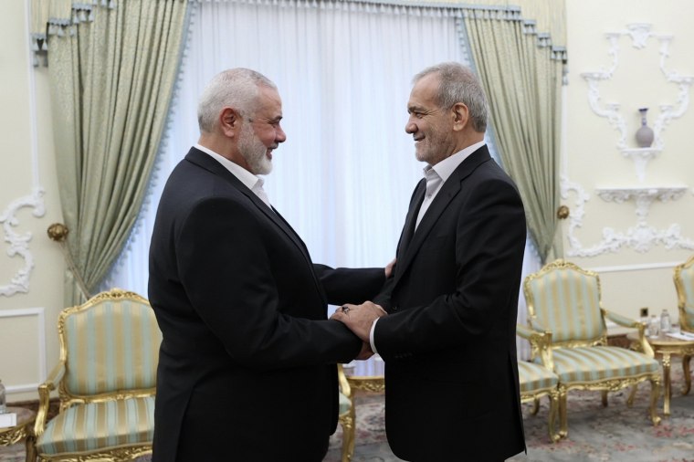 Ismail Haniyeh and Masoud Pezeshkian 