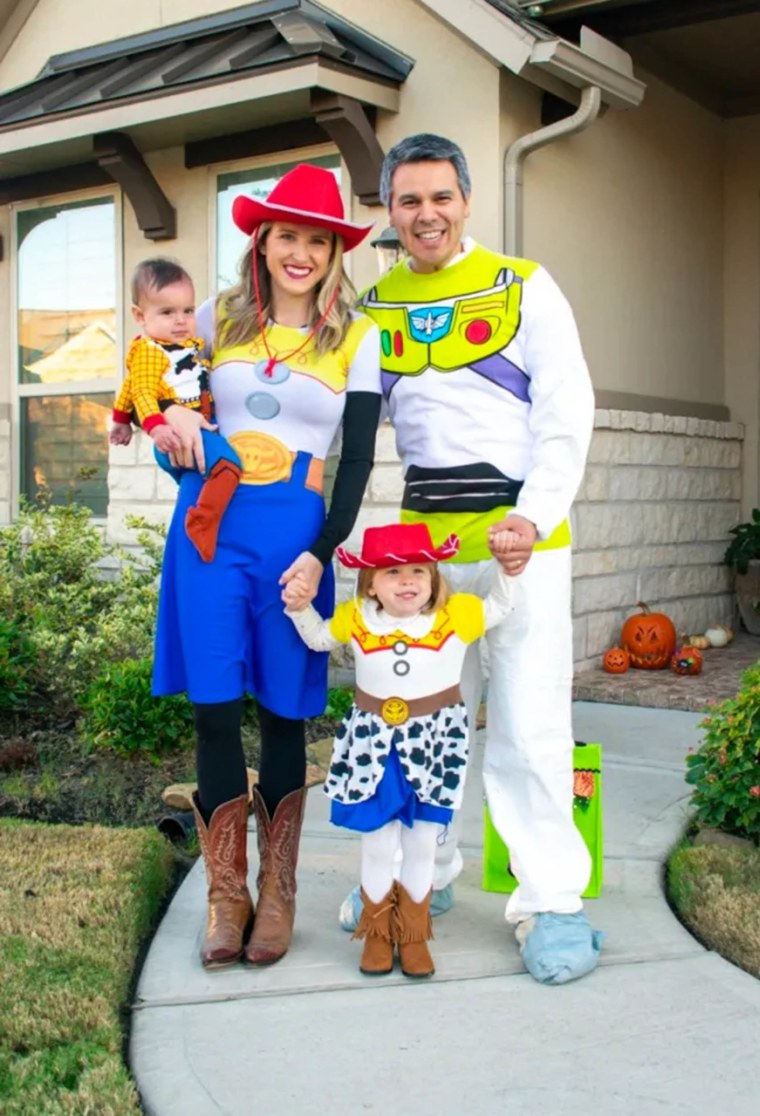 50 Family Halloween Costume Ideas to DIY in 2024