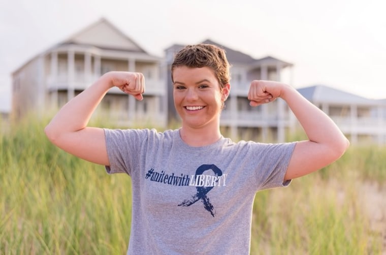 Teen with colon cancer shares 1st symptom that led to her diagnosis at 14
