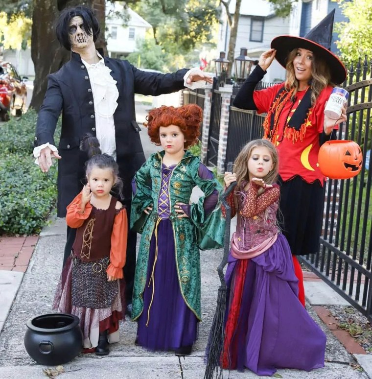 50 Family Halloween Costume Ideas to DIY in 2024